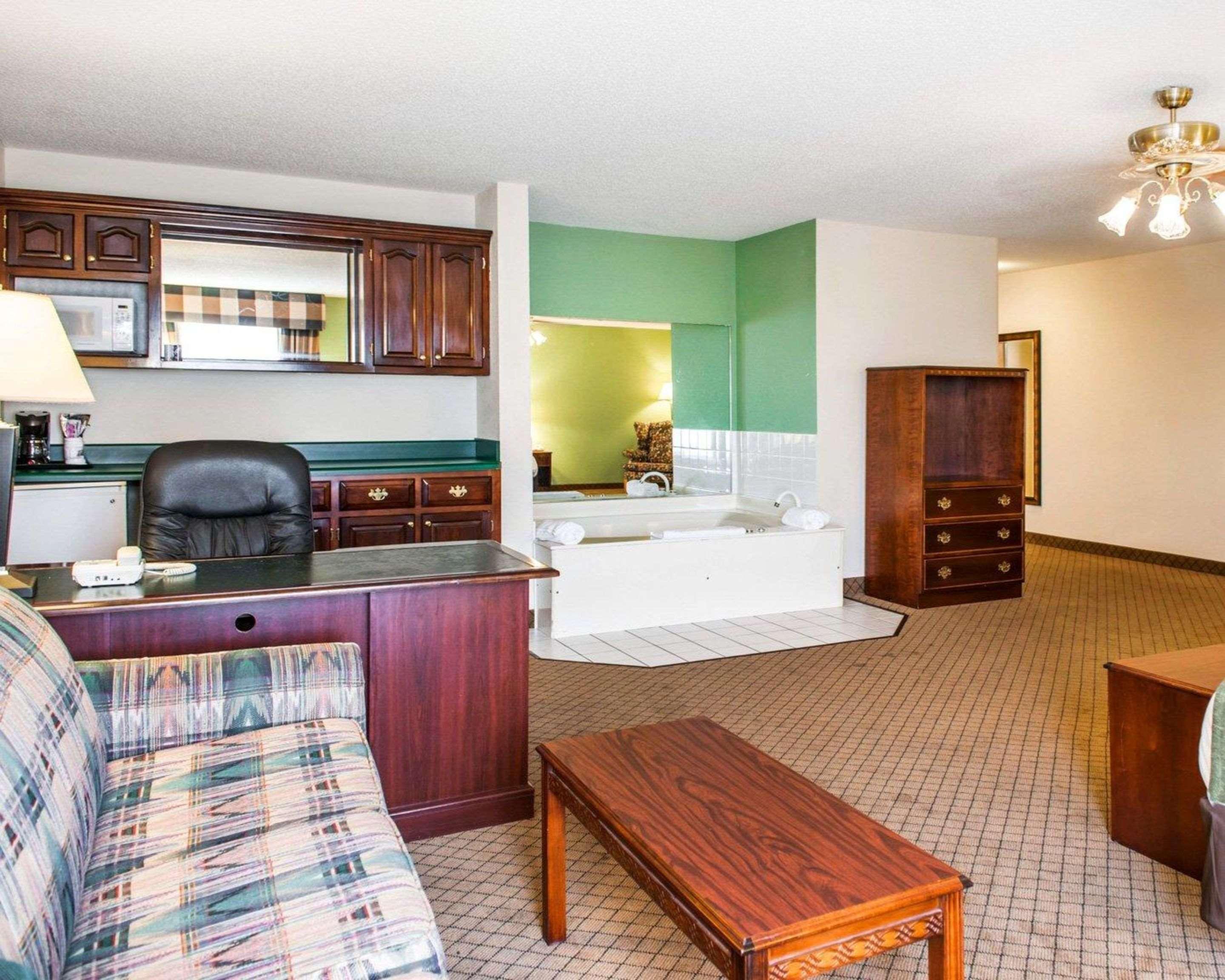 Comfort Inn Goshen Buitenkant foto